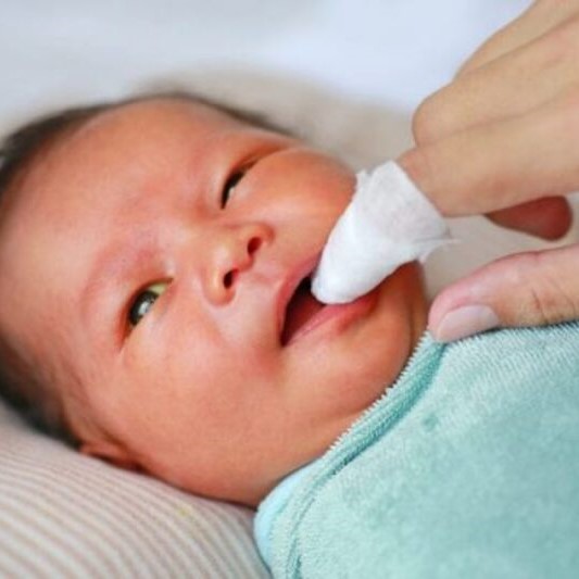 Gạc Rơ Lưỡi Đông Pha - 5 chiếc/gói - Con Iu Shop Mẹ Và Bé
