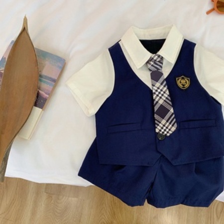 Bộ vest bé trai Hàn Quốc Magickids set vest 3 chi tiết gồm áo gile, áo sơ mi trắng cà vạt, quần short BR22034