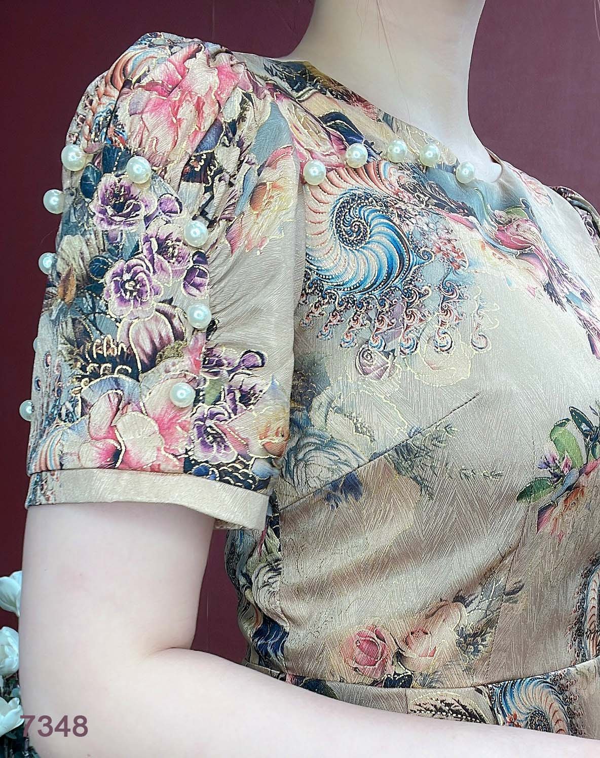Đầm EMY EM7348 Xoè Cổ Tròn Lụa Vân Pháp LVP