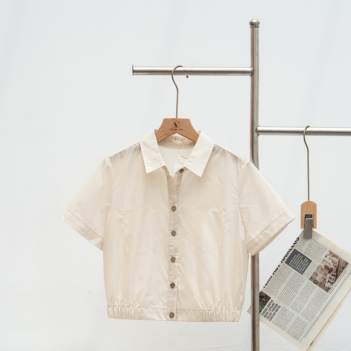 Áo Sơ Mi VIENTRAN Croptop Buộc Eo V61H23H006
