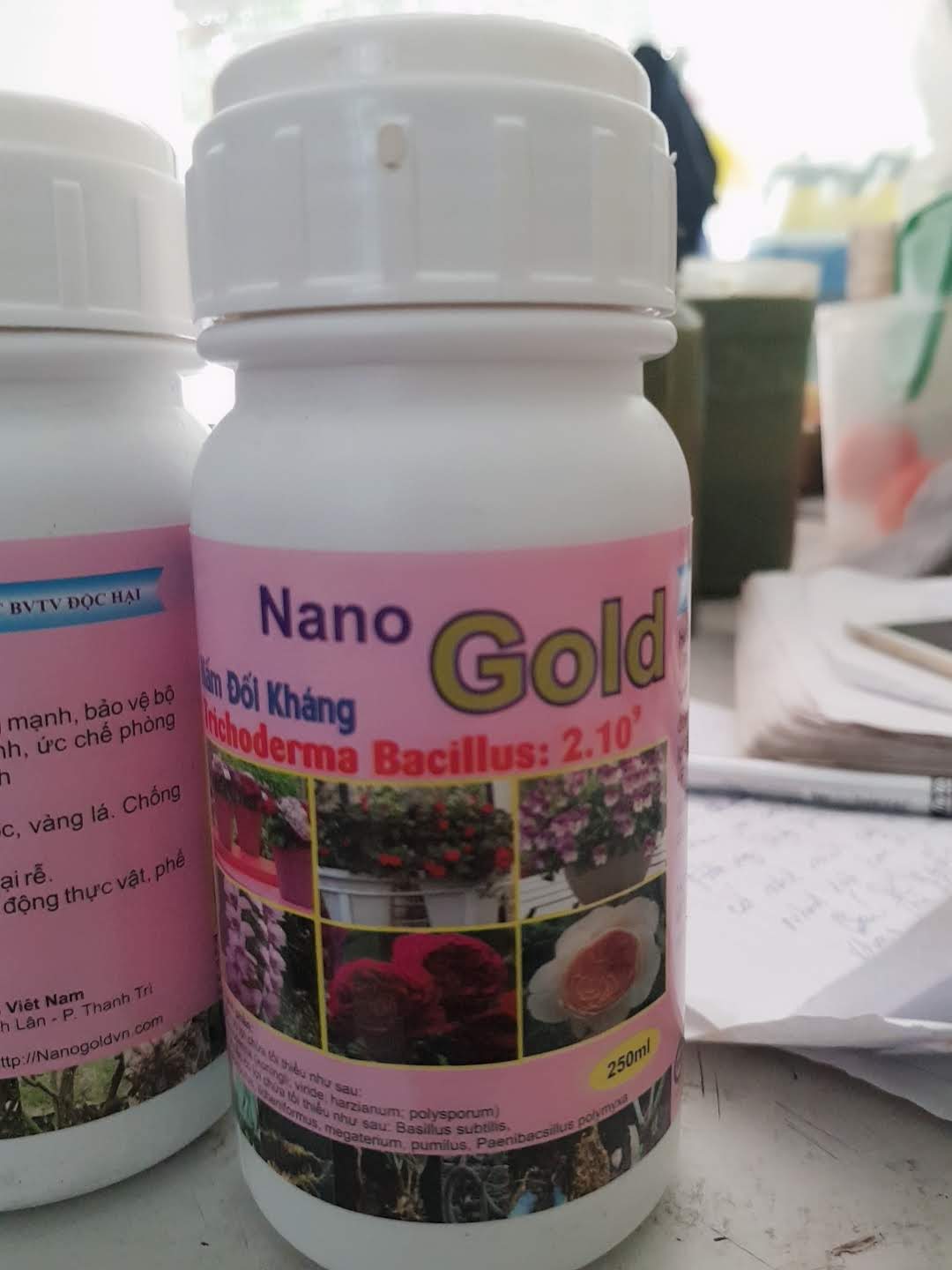 Dung dịch Nấm đối kháng Trichoderma Bacillus NANO GOLD chai 250ml