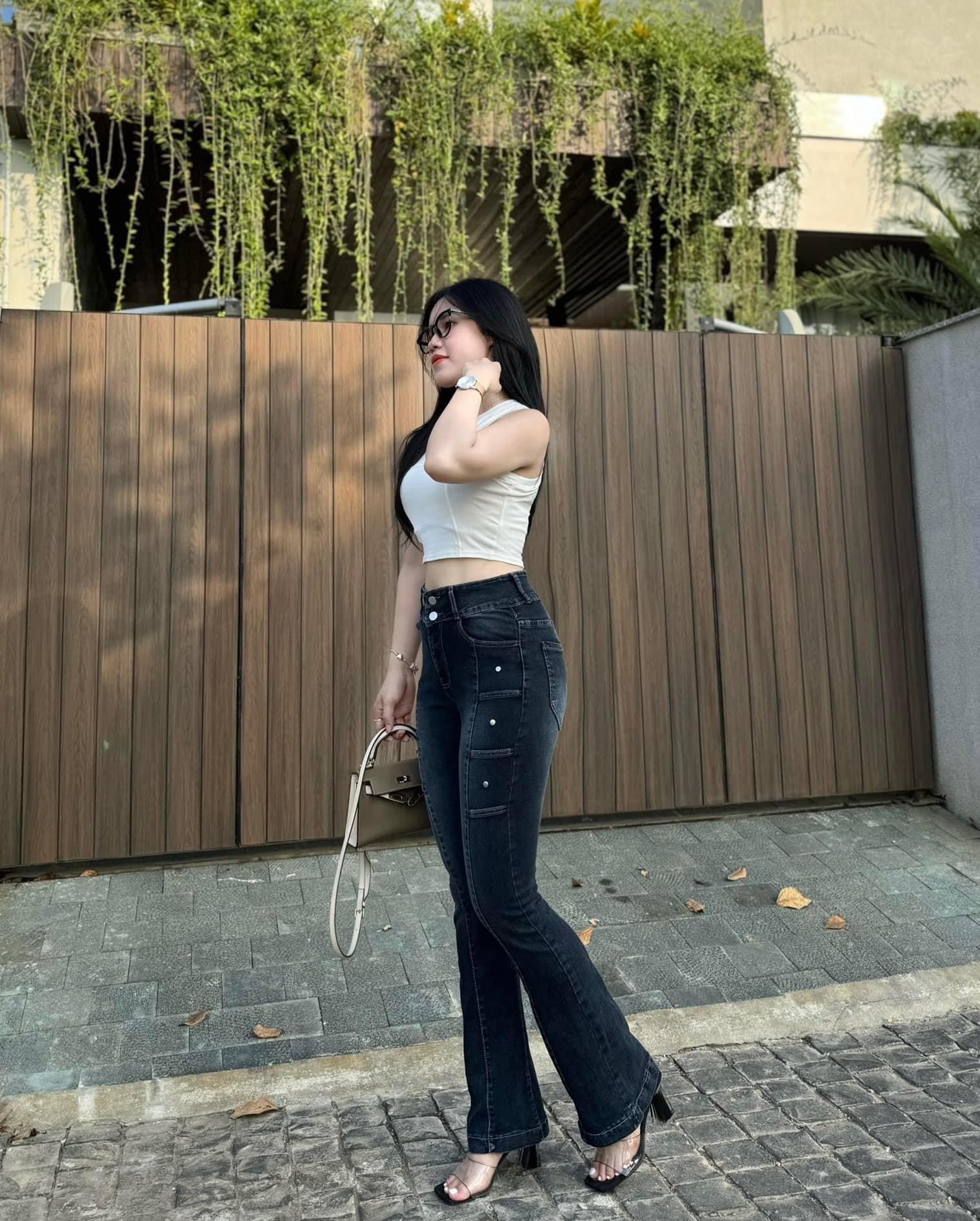 Quần Jean Nữ Ống Loe Dài Thời Trang