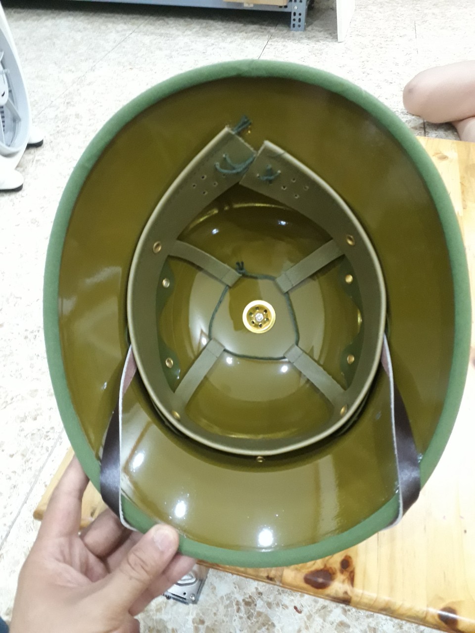 Mũ cối  lòng vàng siêu bền