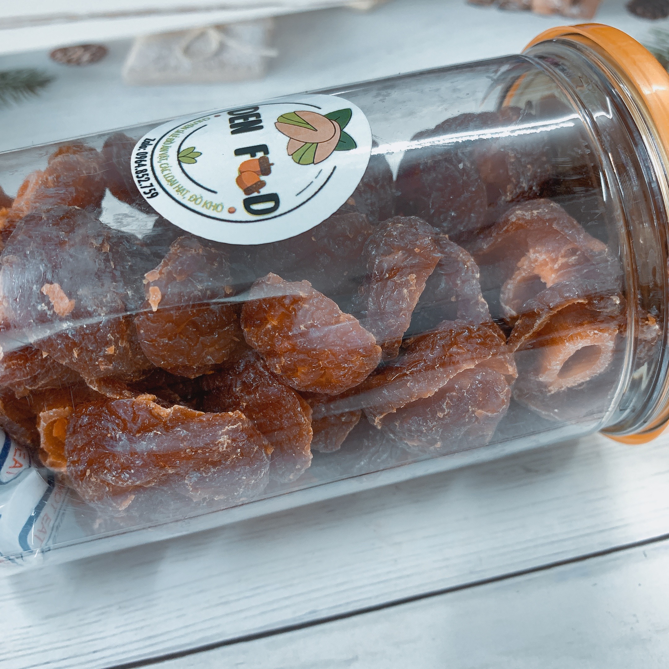 Ô mai xí muội đào bổ đôi - hủ 450gr