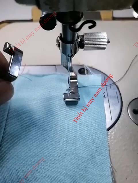 CHÂN VỊT TRA KHÓA HIỆN ĐẠI S518L