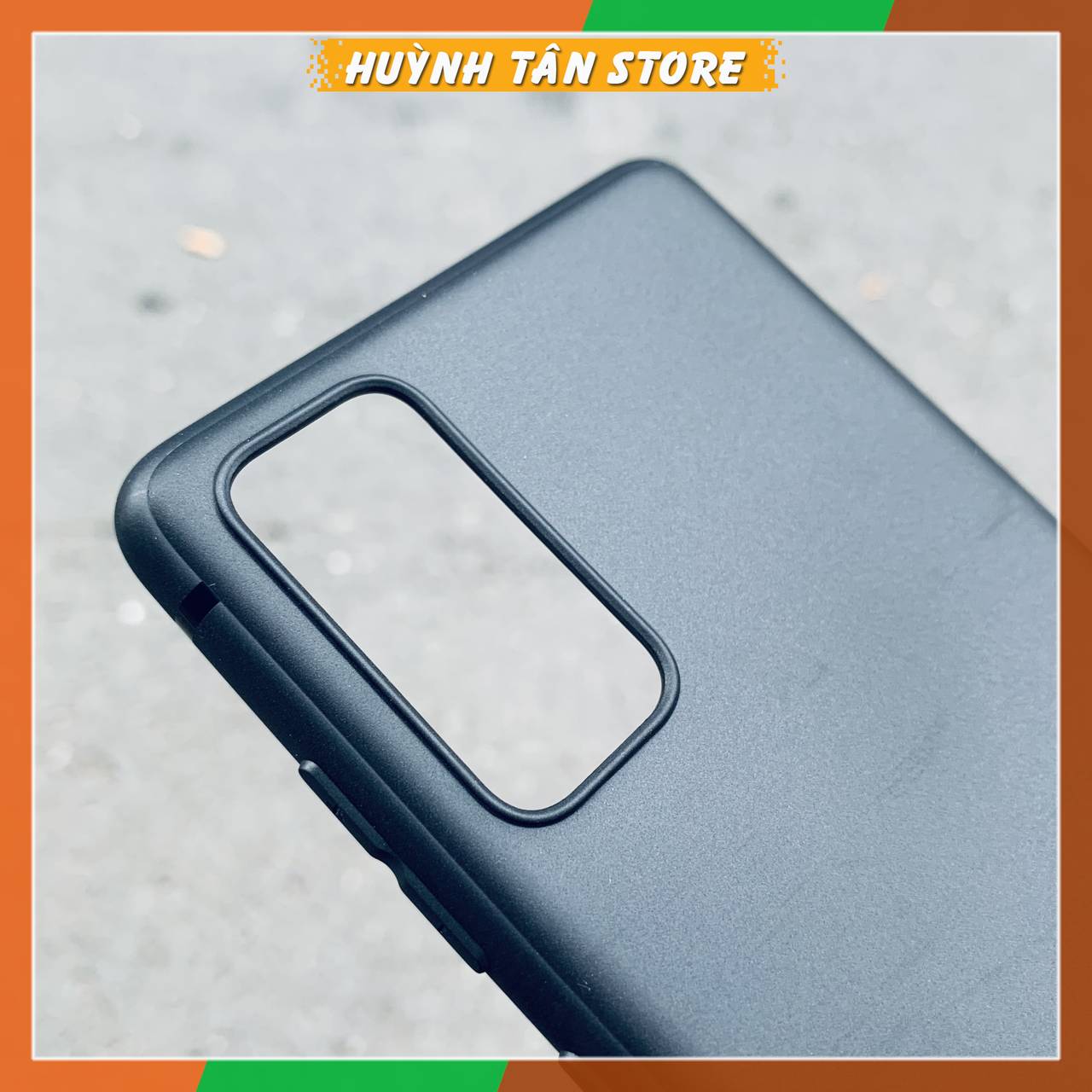 Ốp lưng Samsung S20 FE TPU dẻo siêu mỏng ôm sát máy.