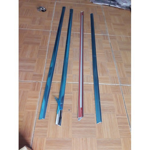 Nẹp INOX viền chân kính Daewoo Lacetti