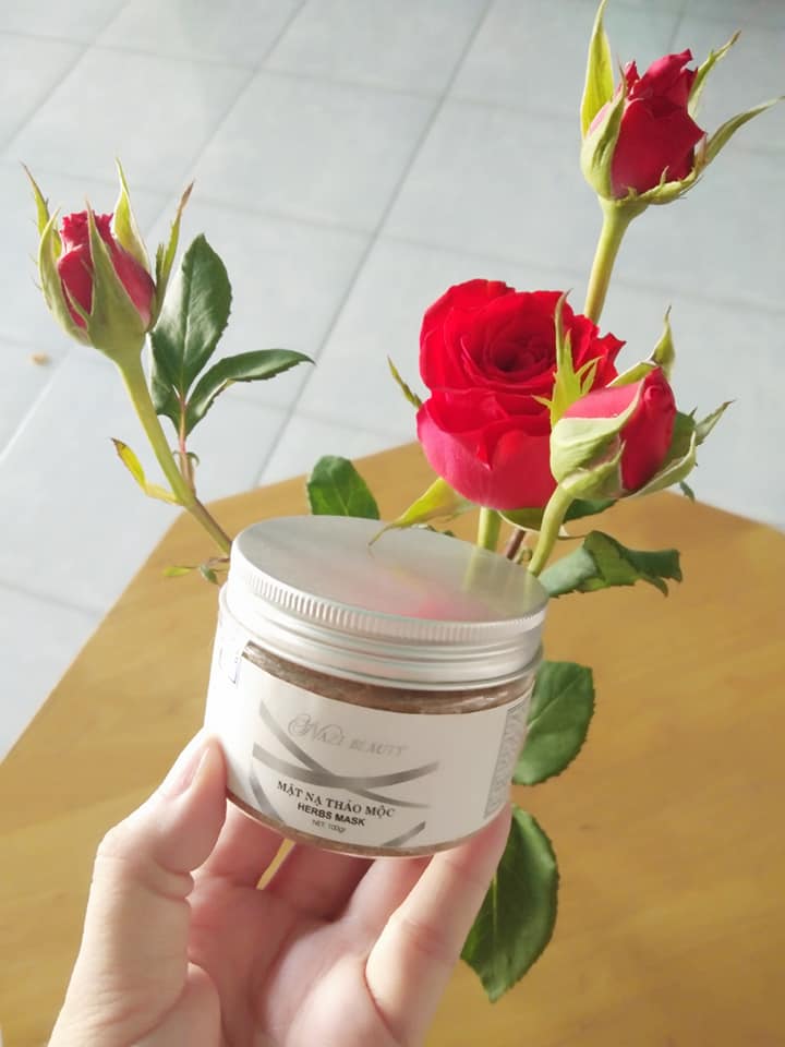 MẶT NẠ THẢO MỘC NARI