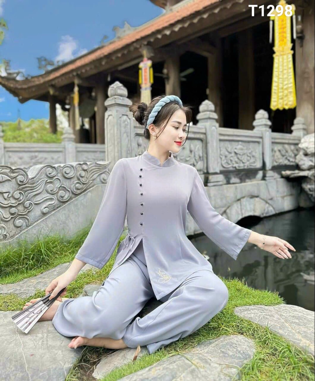 Set bà ba, bộ đồ am đi chùa thêu đính nút tuyết nhung T1298