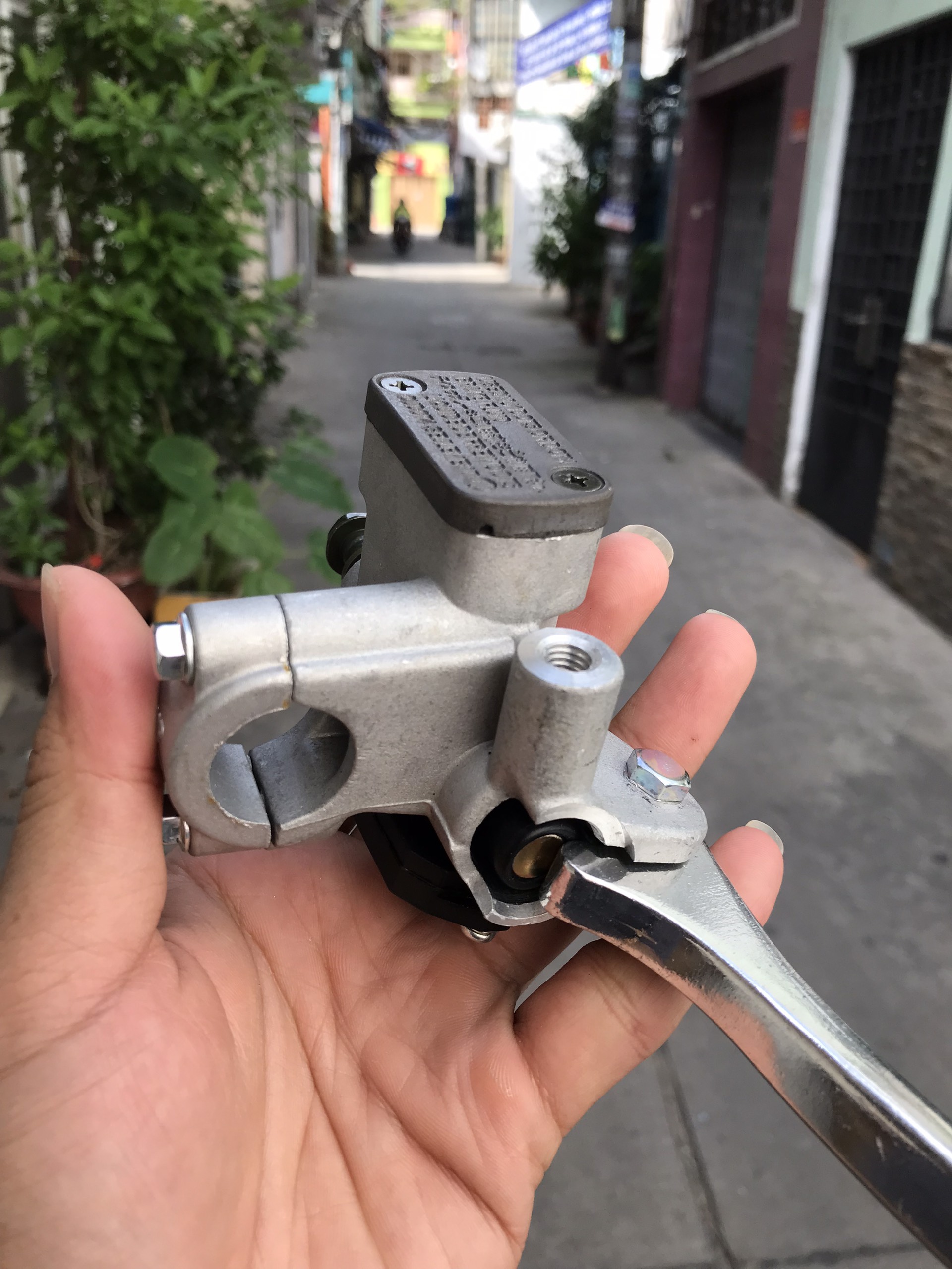 Tay thắng Wave S110, Tay thắng dầu Wave S110