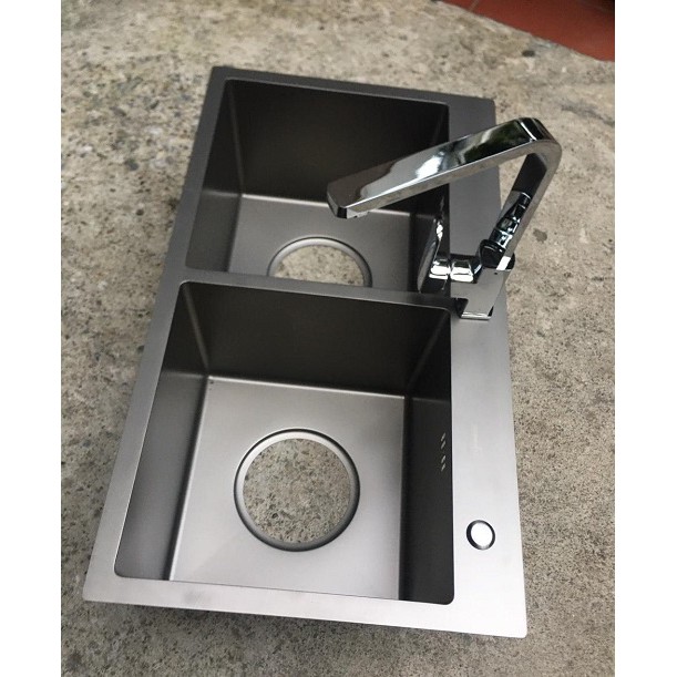 Chậu rửa bát Inox 304 phủ nano Daewon DC8545 (850x450x250mm)