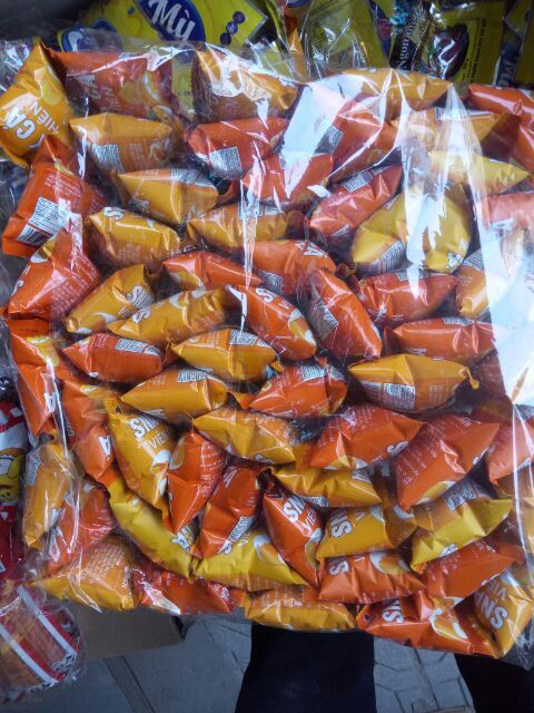 sỉ 1 bịch 60 gói snack cá viên chiên