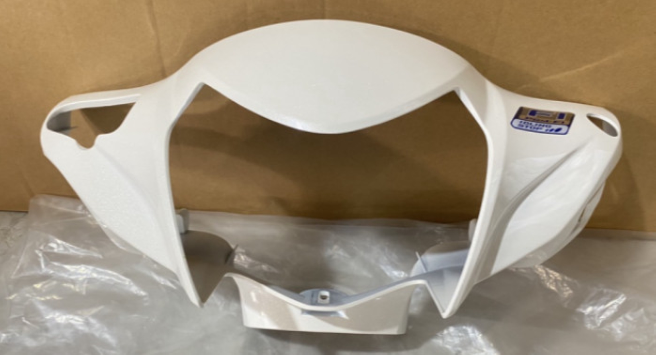 Front cover for Vision 2014 to 2020 White genuine Honda.