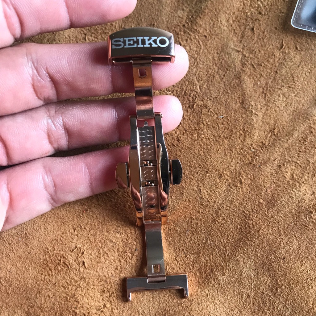 Khóa bướm đồng hồ Seiko (Khắc logo CNC)