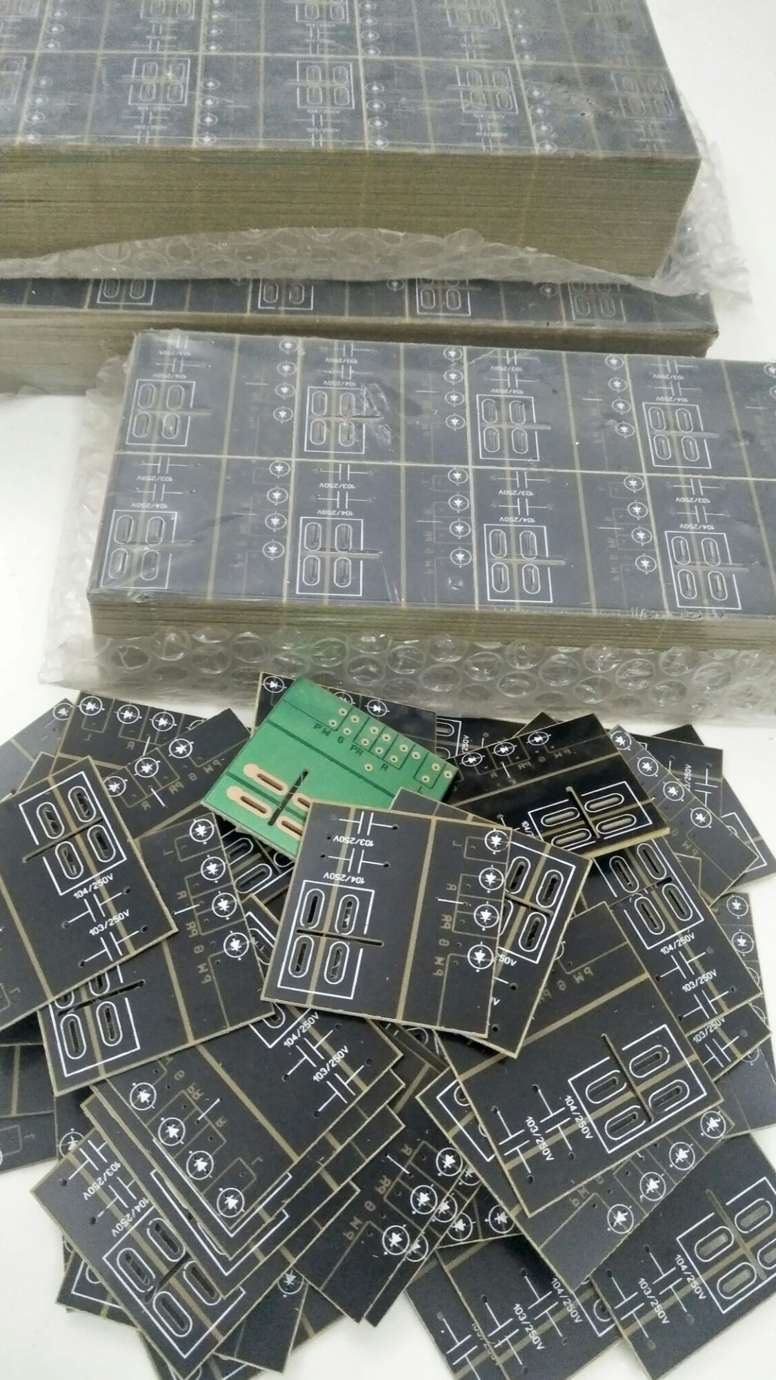 3 pcb công tắc âm ly
