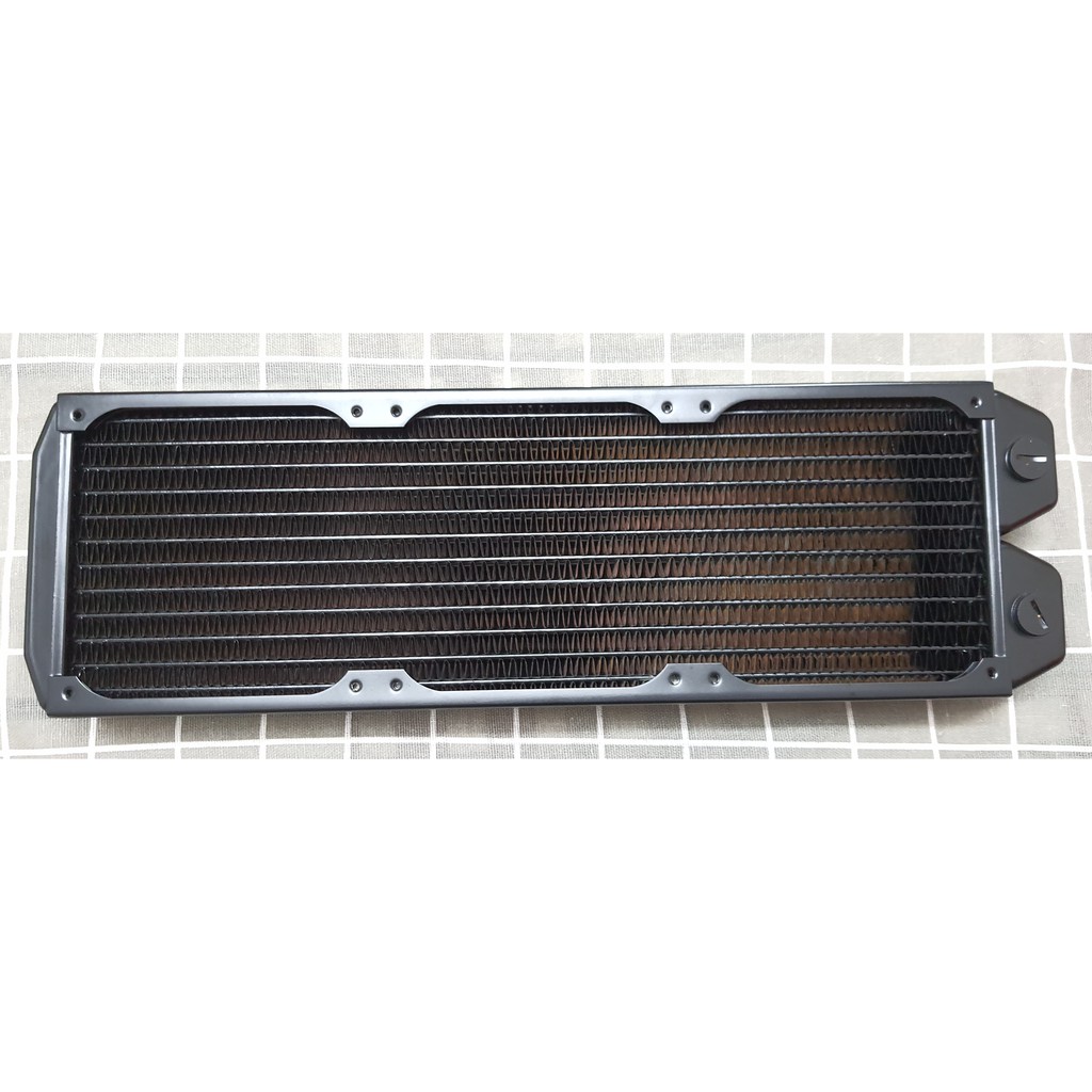 Két làm mát Radiator Alphacool NexXxoS XT45