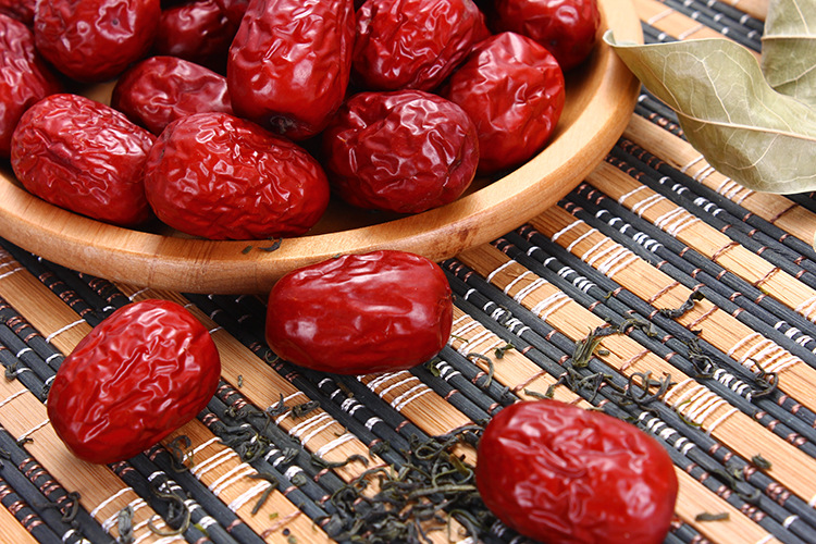 100gr táo đỏ khô
