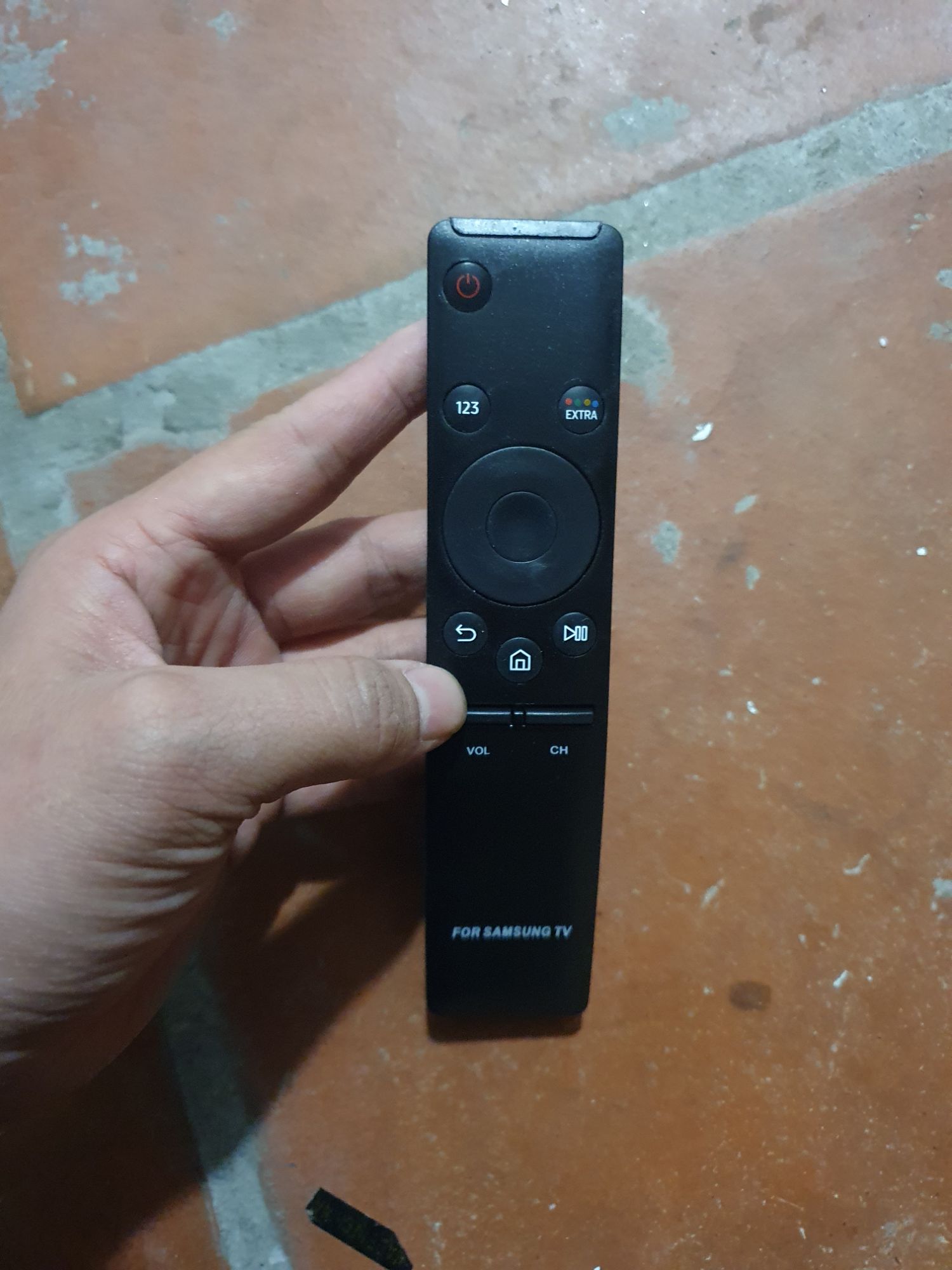 remote ti vi sam sung chuột 4K