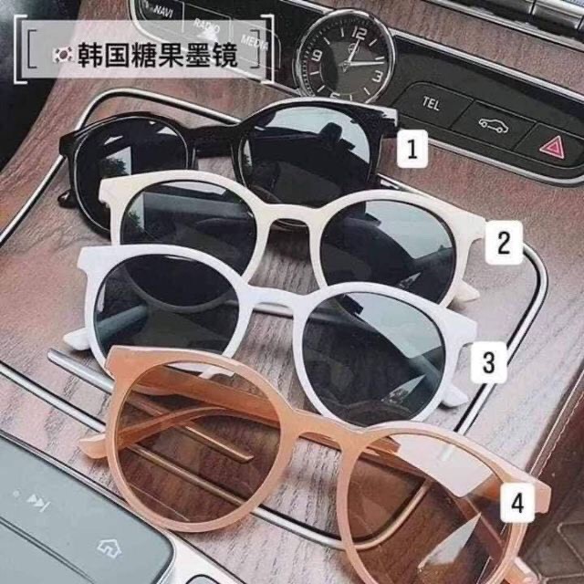 Kính mắt ULzzang đi biển 2020 cực hót