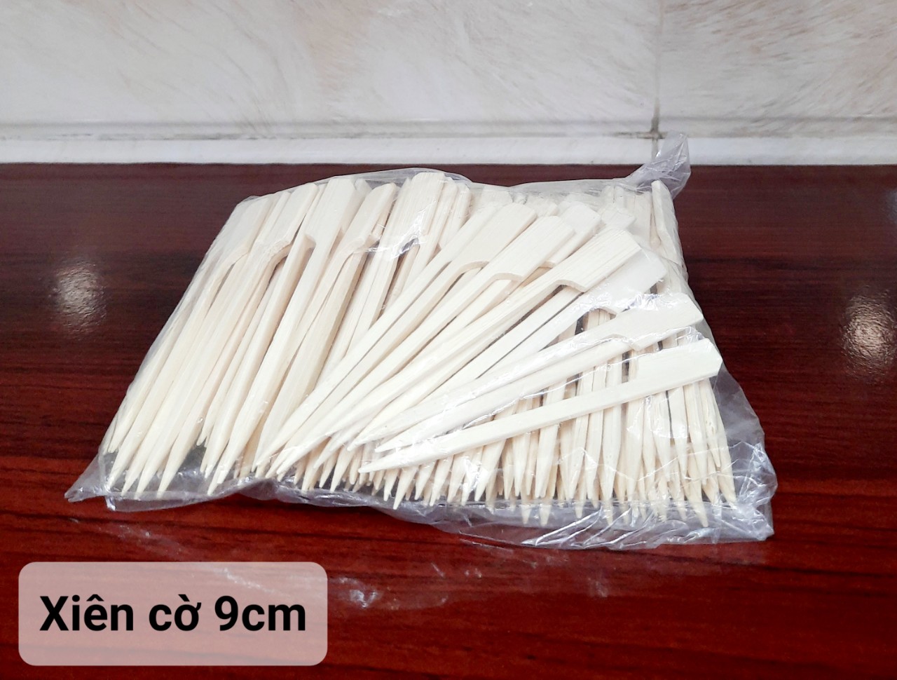 200 cái xiên cờ 9cm