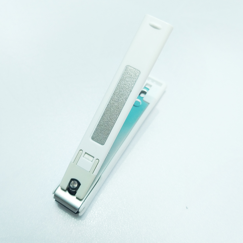Bấm móng tay KAI Type W001 nhập khẩu Nhật (màu trắng) - Larva Store