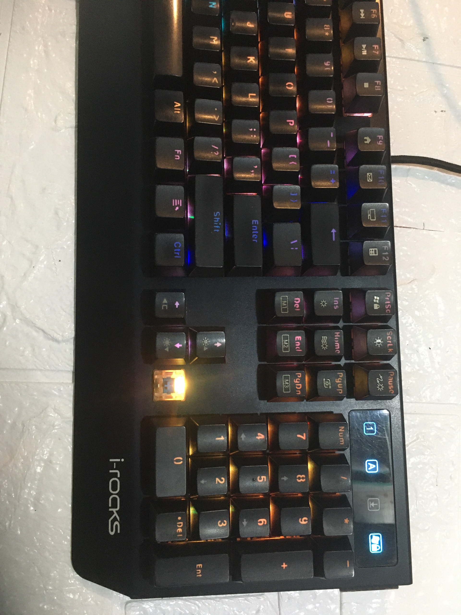 Bàn Phím Cơ I-Rocks K60M RGB Switch Cherry Red / Blue ( 2nd 95%)
