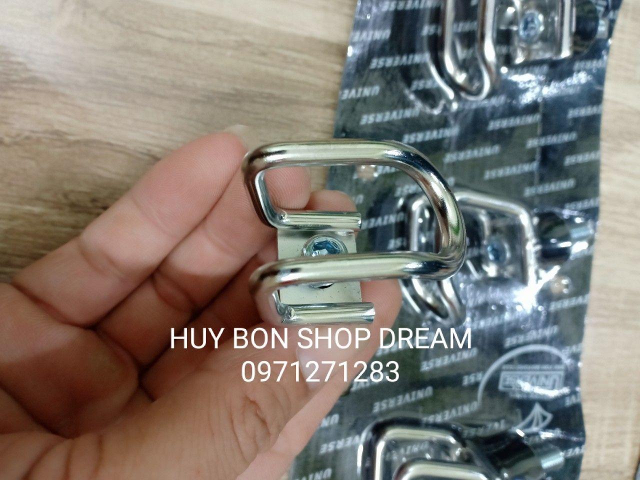 Móc treo xe Dream hình chữ U