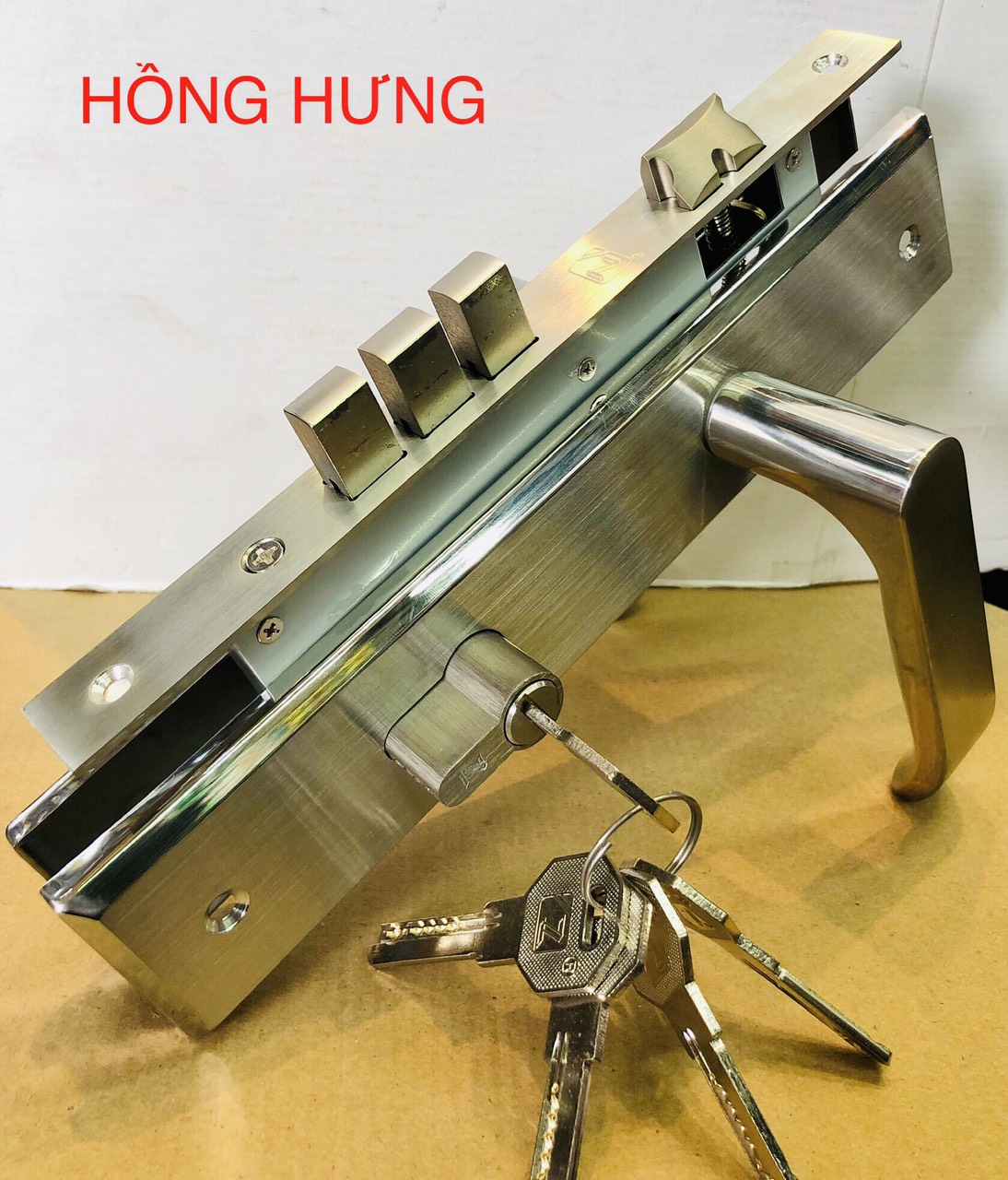 [HCM]KHÓA TAY GẠT INOX PASINI 83 ( Cửa chính sắt , gỗ, nhôm )