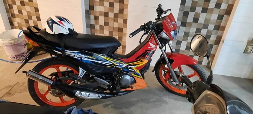Tem dán xe, tem Nova Tena đời 2002 Thailand đỏ
