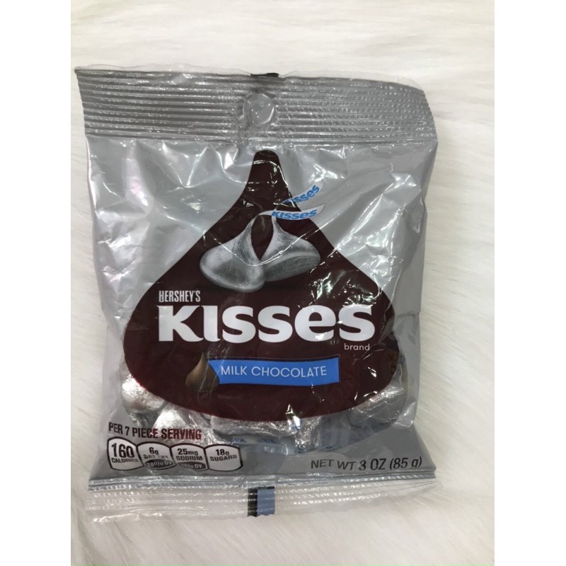 Socola Hershey Kisses vị sữa gói 85g