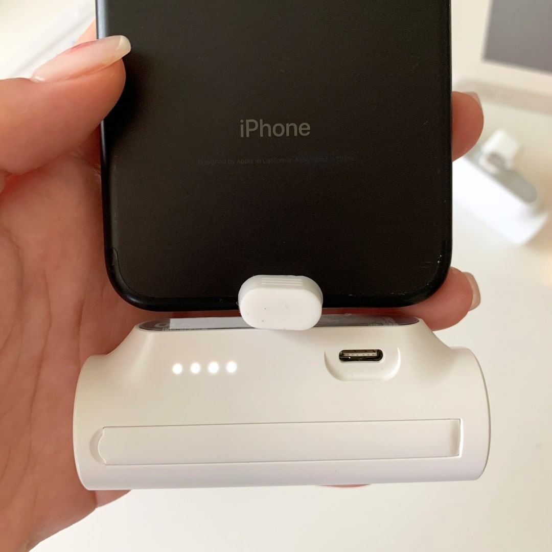 Kem dây - Sạc dự phòng mini 5000maH nội địa Hàn