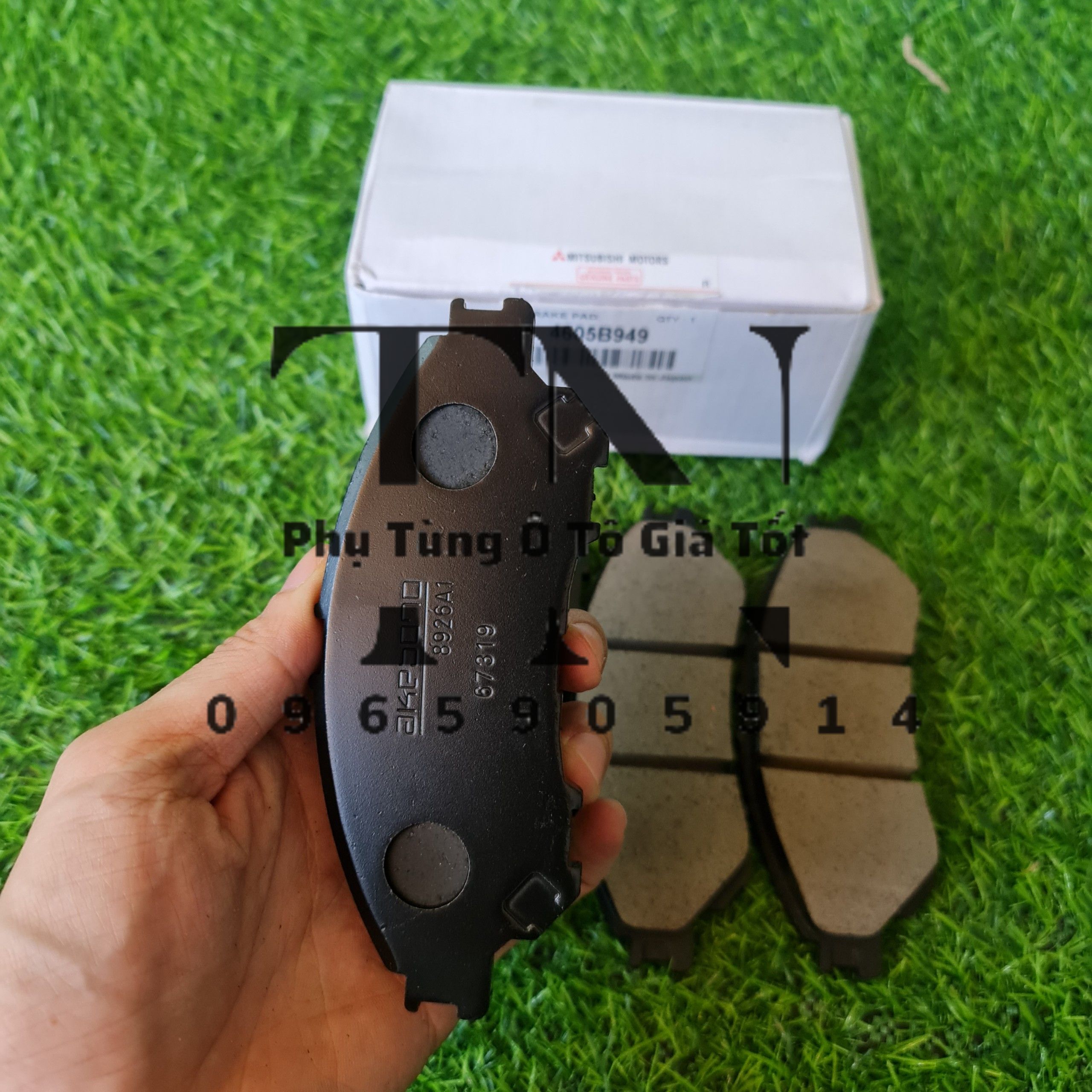 Má phanh, bố thắng trước Mitsubishi Xpander 2018-2022 (Mã: DB2490/4605B949)
