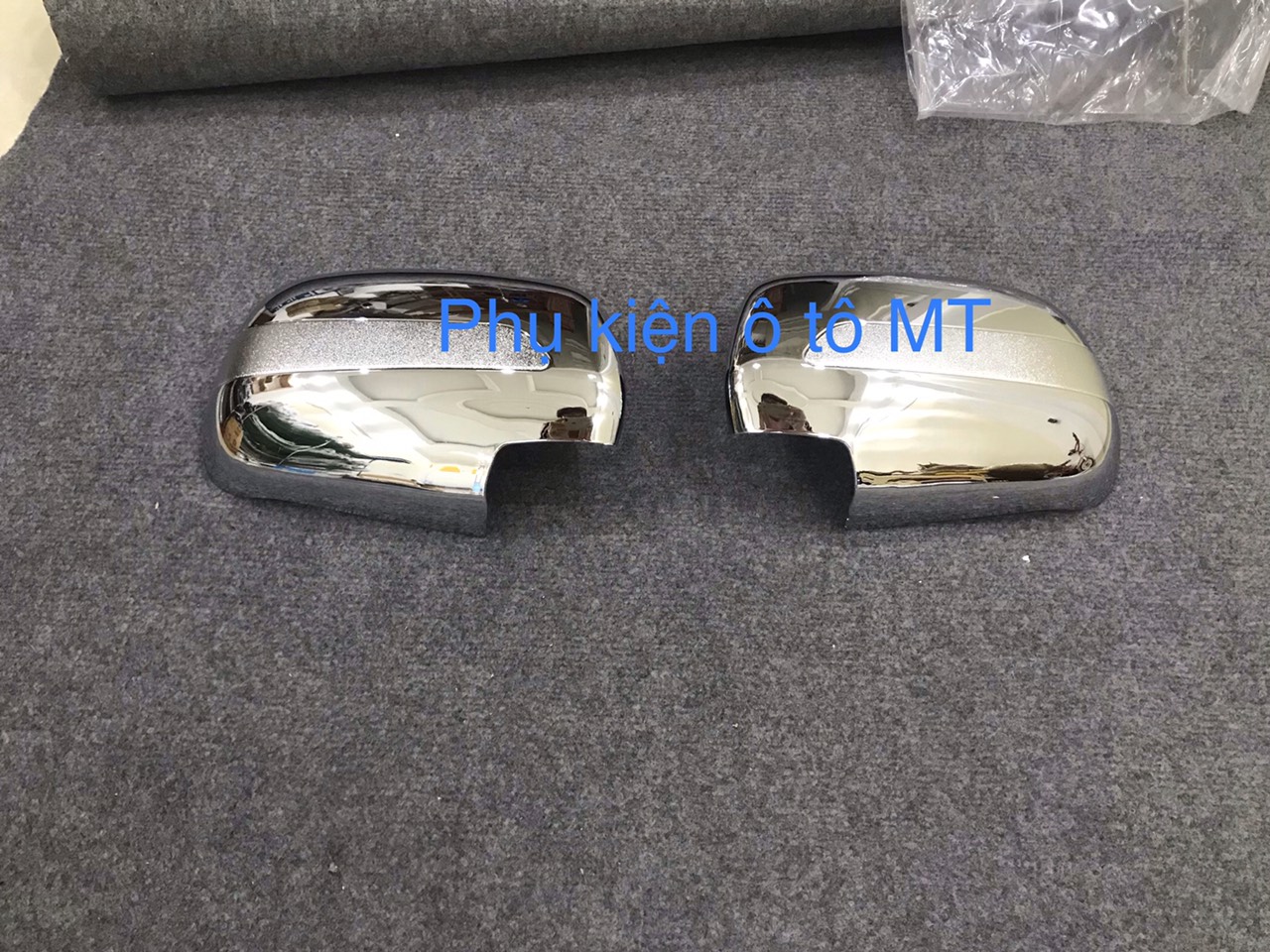 Ốp gương Chiếu hậu Innova 2010 - 2011 - 2012 - 2013 Không đèn