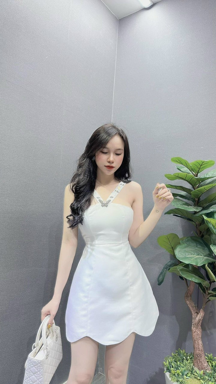 Đầm Tapta 2 Dây Bản To Đính Đá