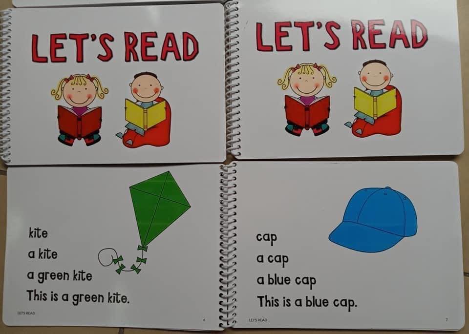 Đồ chơi cho bé học tiếng anh (Tặng kèm file nghe) Let's Read 2c