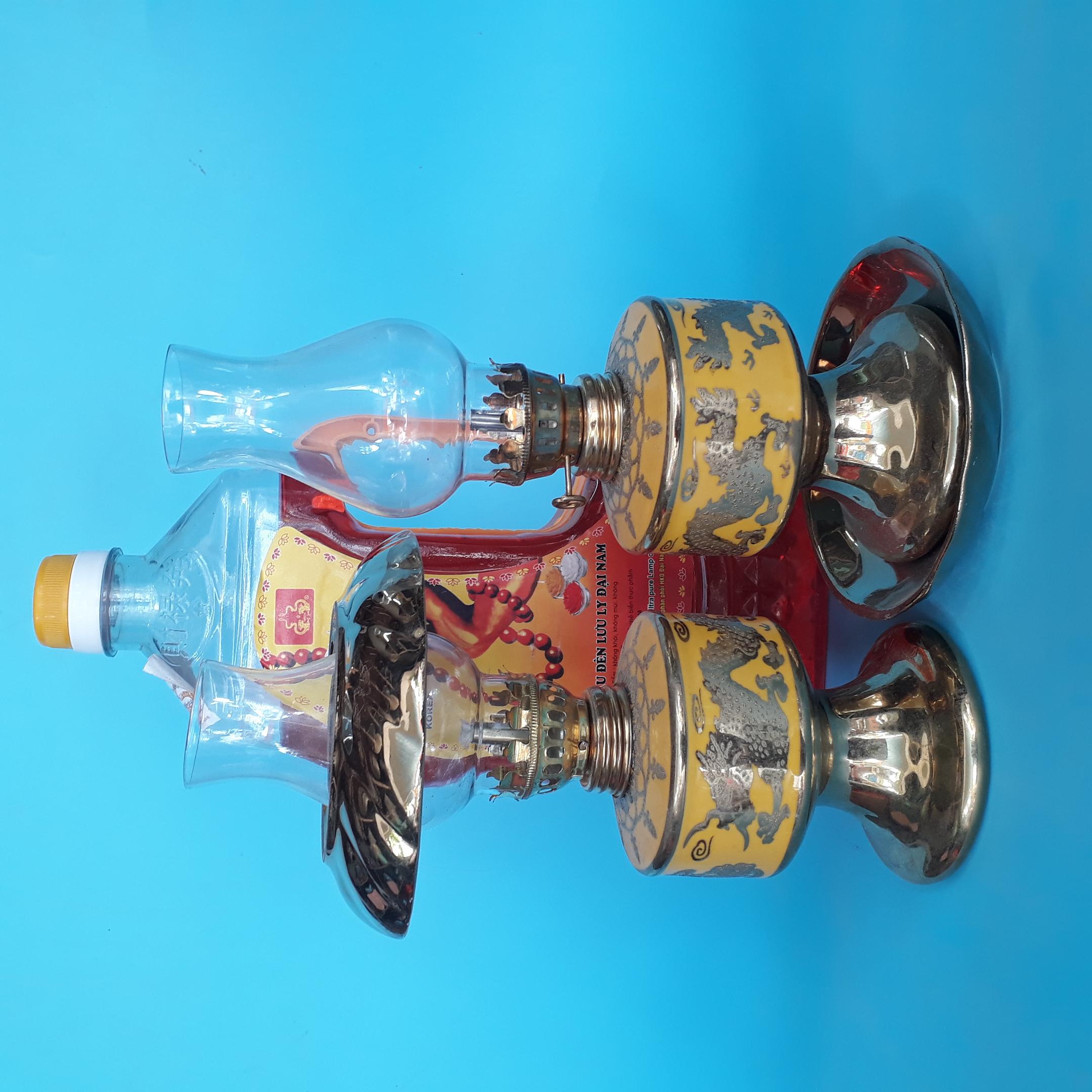 Cặp đèn thờ sứ Kim Sa 3D tặng 1 dầu thắp đèn Lưu Ly