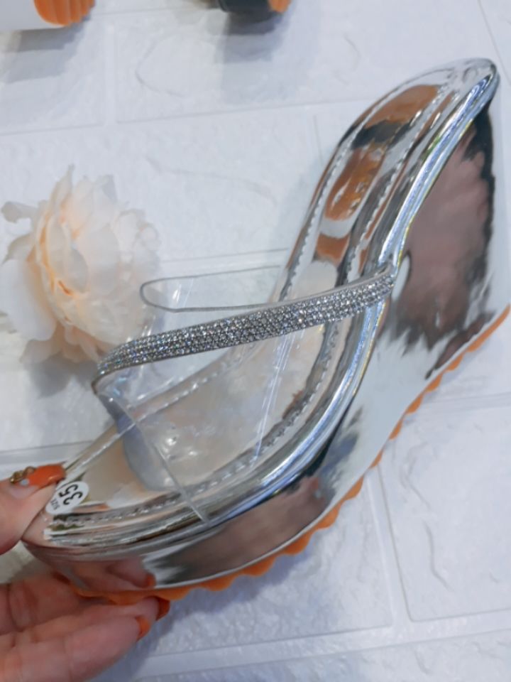#xuồng mới 12phân sang chảnh