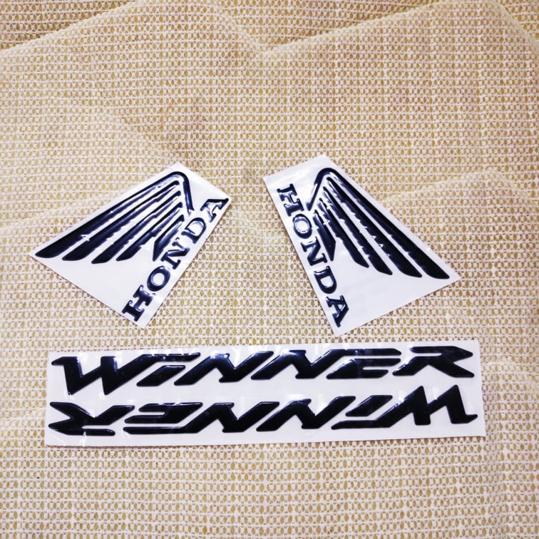 [HCM][COMBO] Bộ tem logo chữ xe cho Honda Winner và cánh chim honda chất liệu nhựa dẻo si bóng (MÀU ĐEN)
