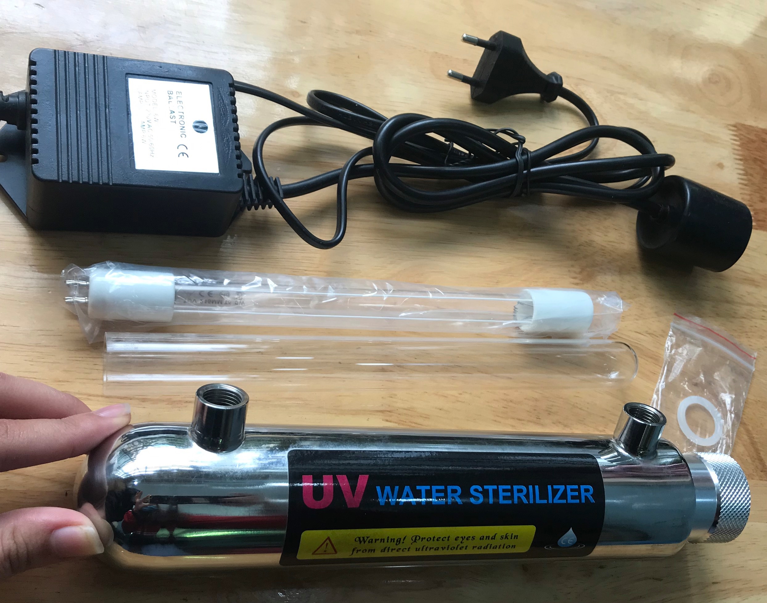Đèn UV diêt khuẩn dùng cho máy lọc nước RO
