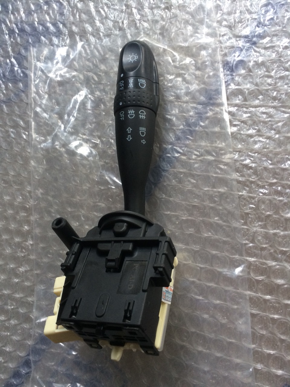 Công tắc pha cốt Altis 02-7, Vios 02-07 OEM