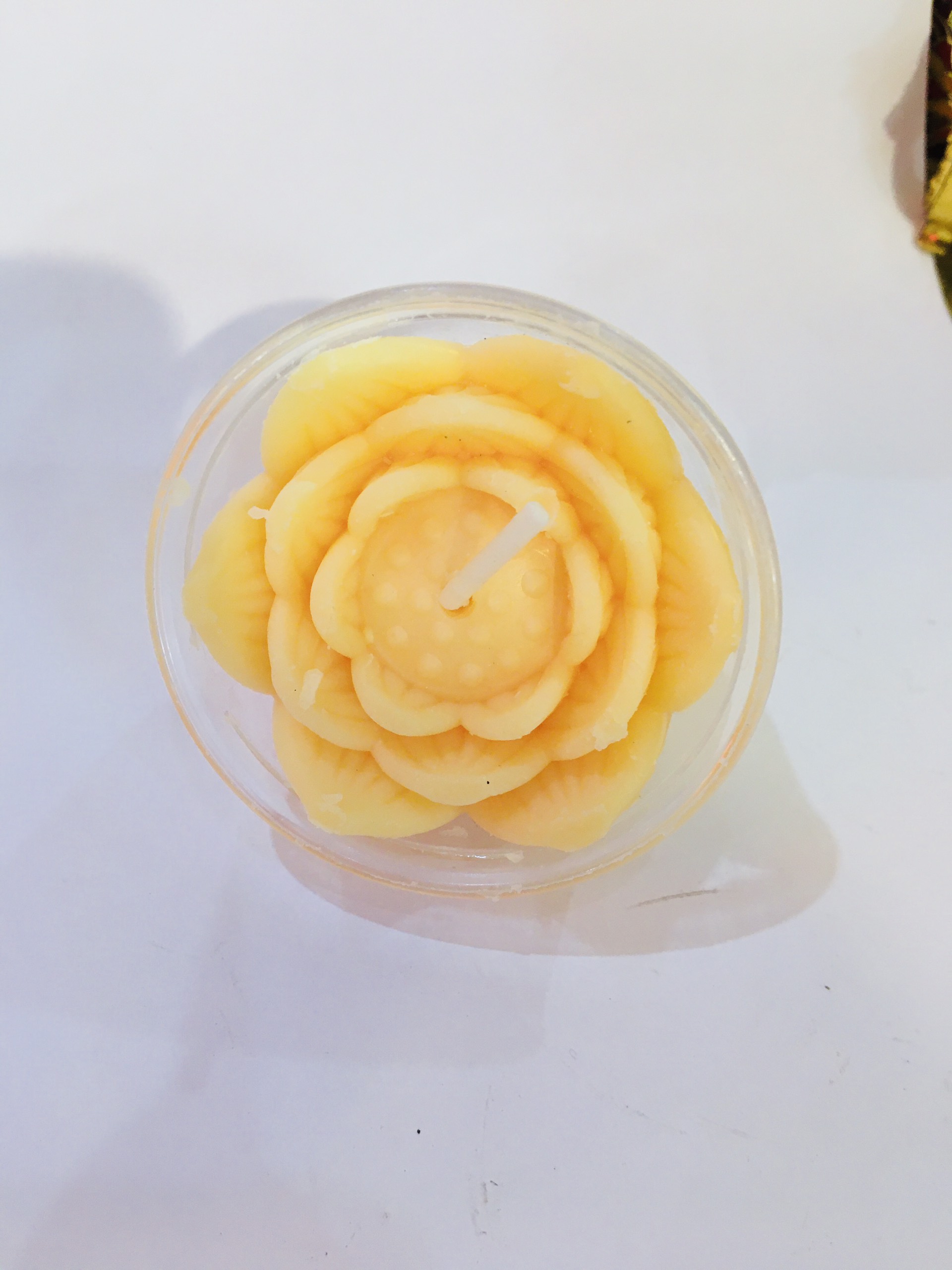 Nến tealight sen ( 1 hộp 10 viên ) - Văn phòng phẩm Nhơn Phát