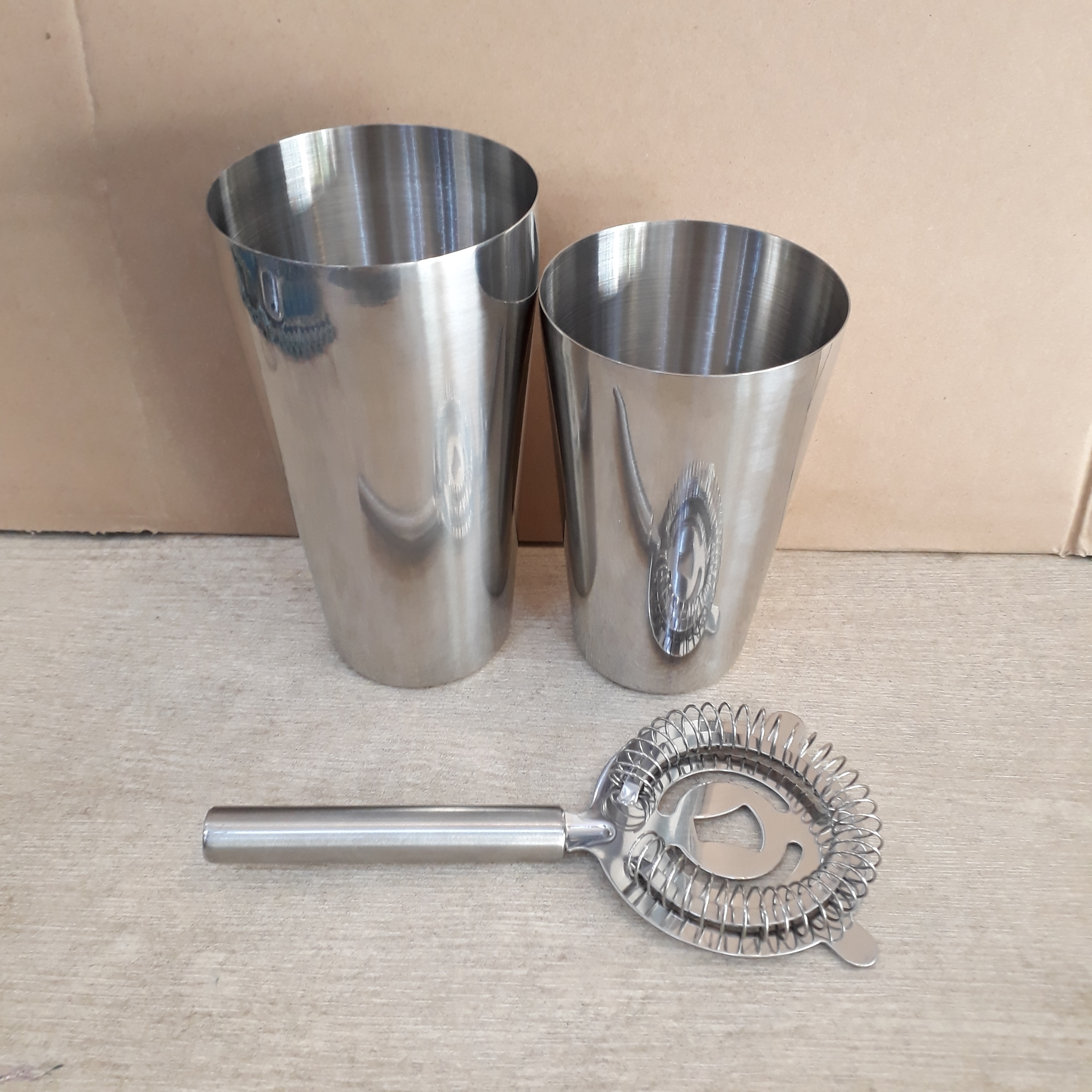 Combo shaker 2 mảnh và chặn đá lớn
