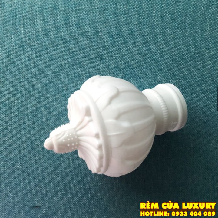 Đầu chụp cây rèm