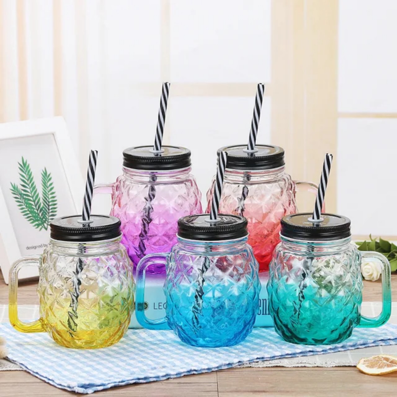 Cốc thuỷ tinh, ly thuỷ tinh hình quả dứa có quay chuyên dùng uống trà sữa, nước ép, decor