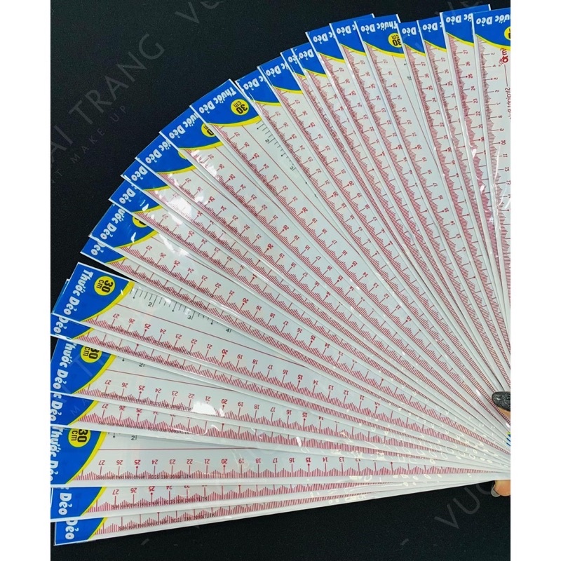 Thước dẻo dùng trong phun xăm