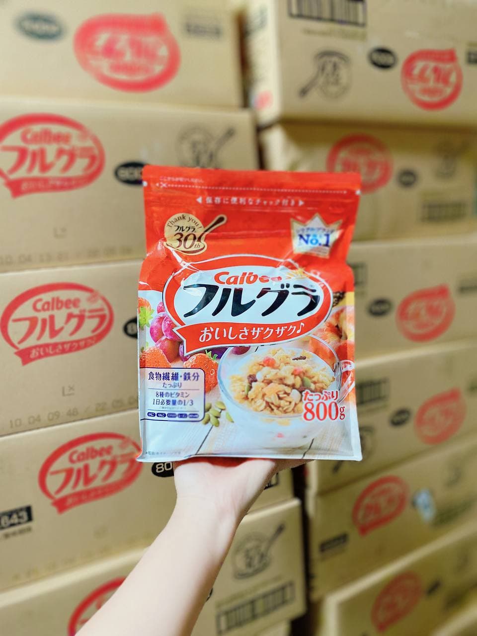 Ngũ cốc Calbee 800g (Nhật Bản)
