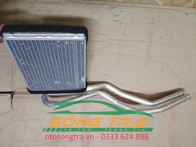 Dàn sưởi ford focus 1.8