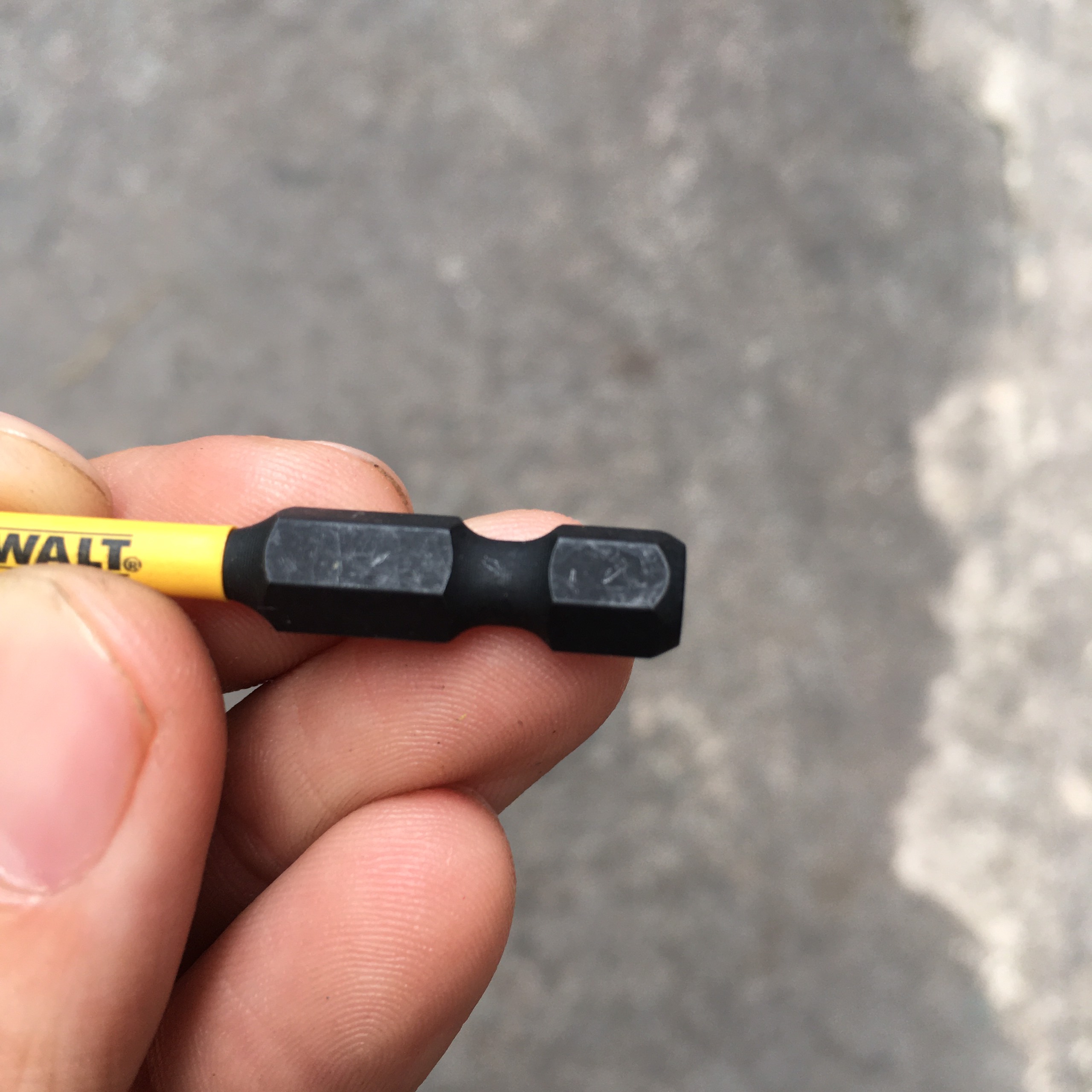 Mũi Vít DEWAT PH2 Dài 58mm Màu Đen