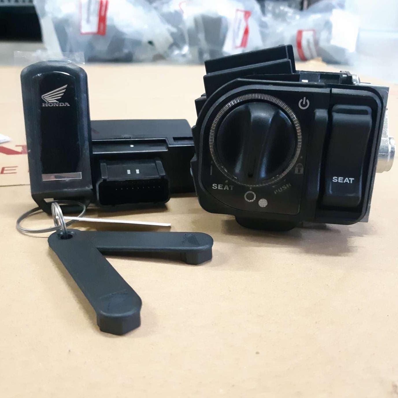 Bộ ổ khóa Smartkey dành cho xe tay ga