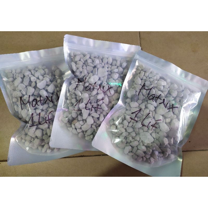 VẬT LIỆU LỌC MATRIX CAO CẤP - TÚI 1L cho bể cá